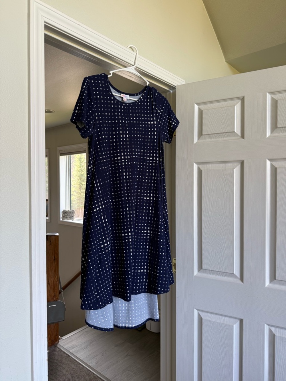 LuLaRoe Carly Navy Blue Short Sleeve Square Print Dress